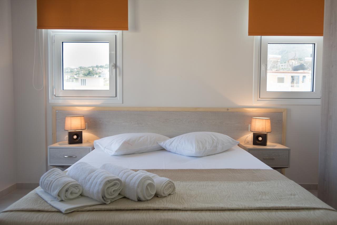 Sirena Superior Aparthotel Agia Pelagia  Exterior photo